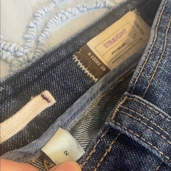 Classic Dark Blue Women's Jeans Levi’s size 2 - Picture 4 of 4